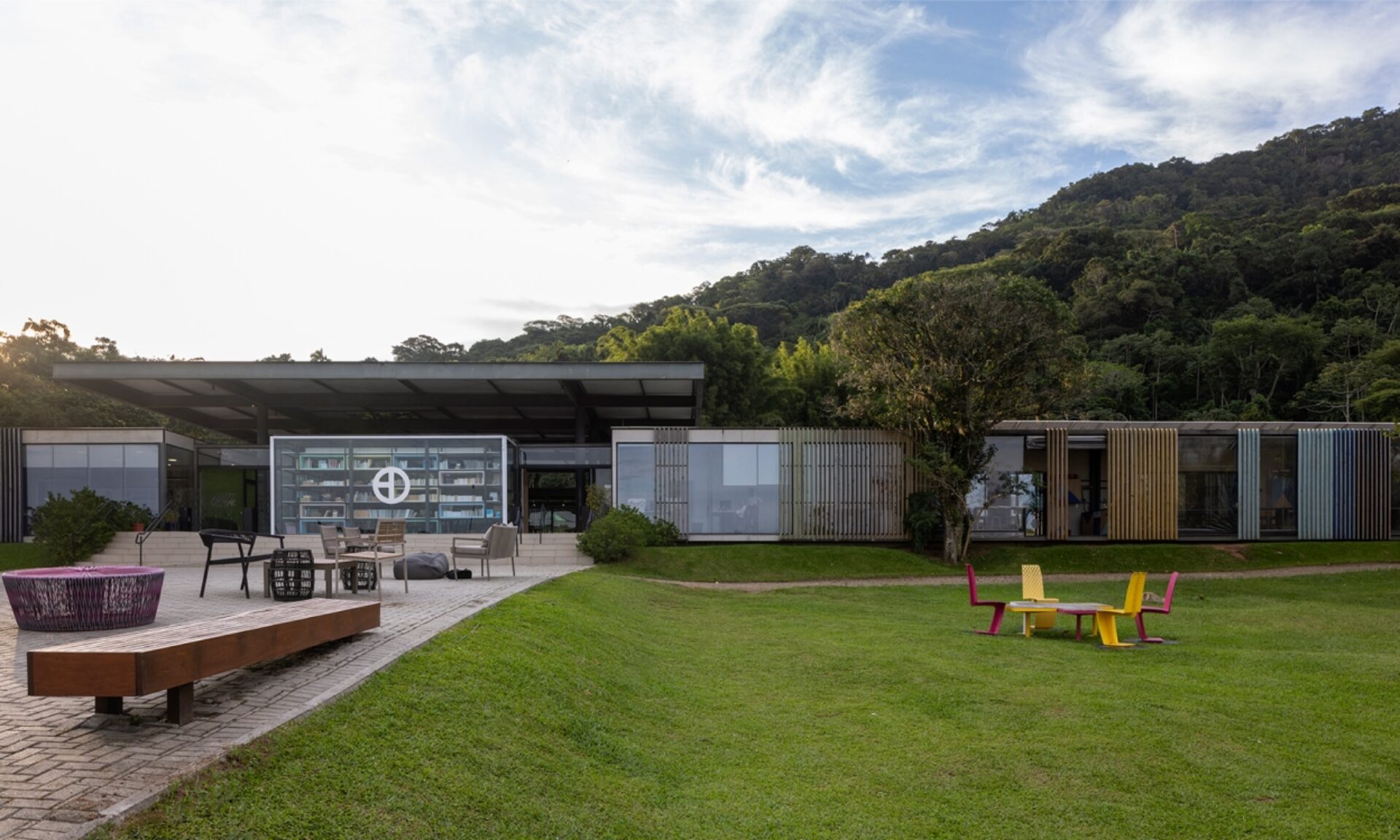 gallery-projeto-escola-dinamica-passeio-leste-marchetti-bonetti 1
