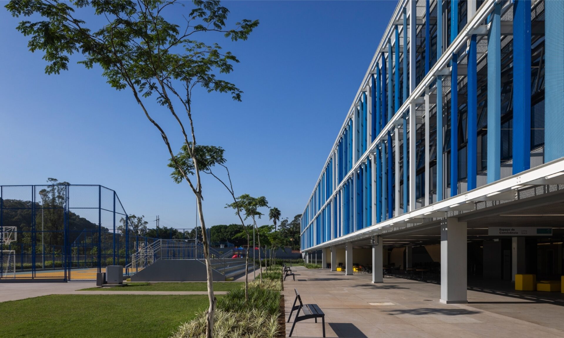 gallery-projeto-escola-referencia-sesi-marchetti-bonetti 1